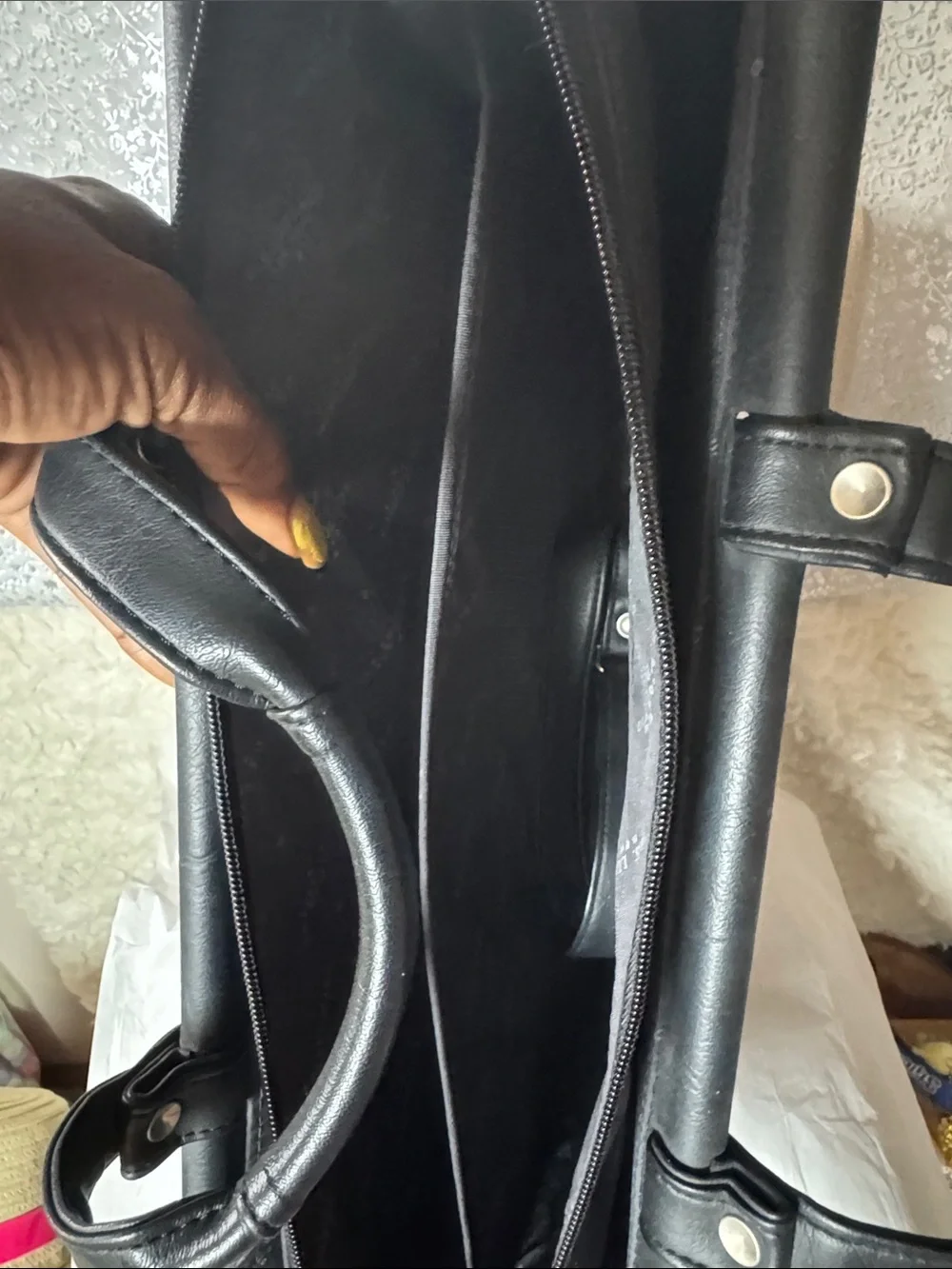 Men's Black Leather Briefcase with Front Zip Pocket